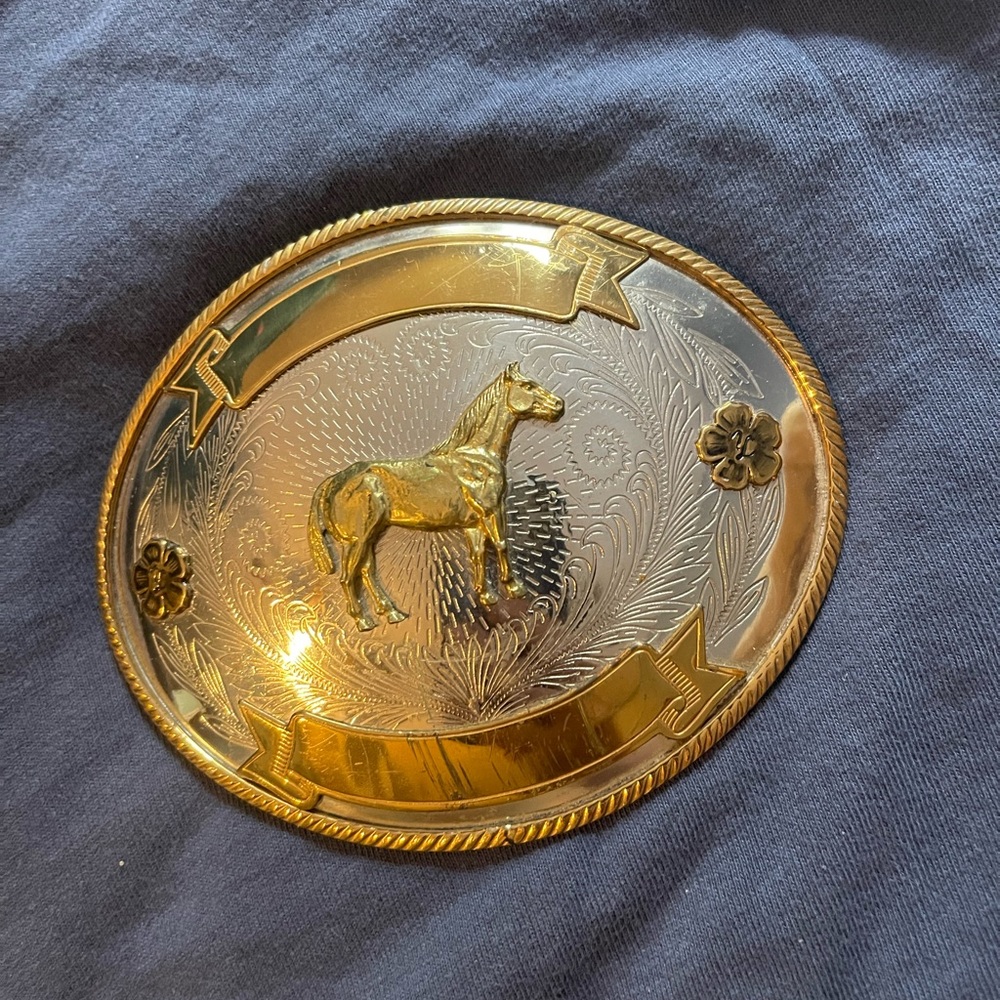 Vintage Tony Lama belt buckle